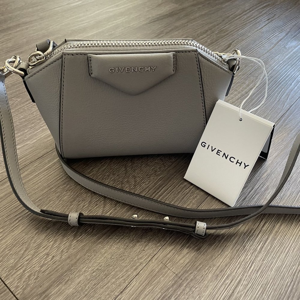 Givenchy Pearl Gray Antigona - Nano Bag
